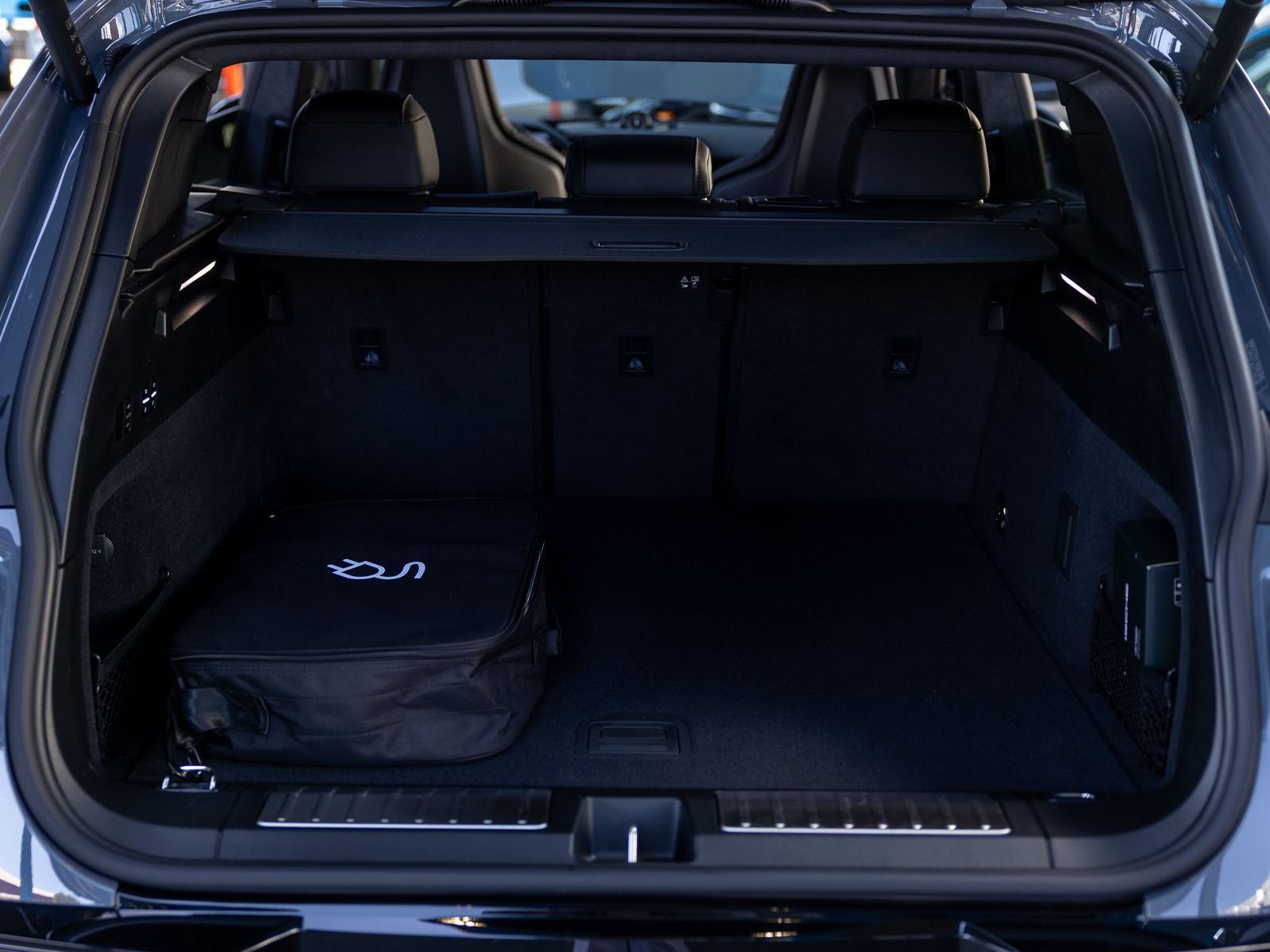 2026 Porsche Cayenne Cayenne Turbo Electric