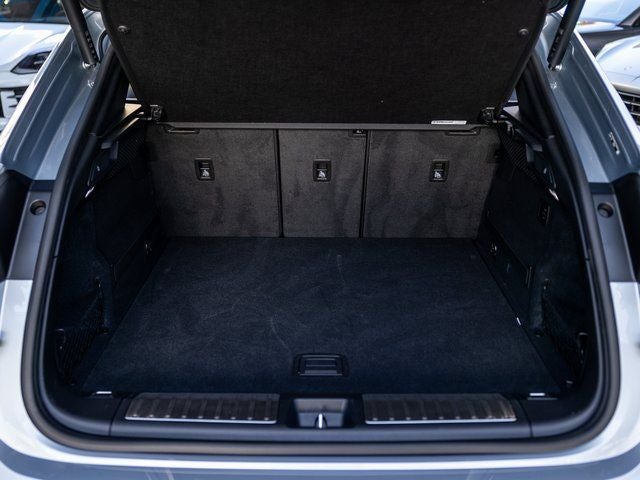 2025 Porsche Macan Macan Electric