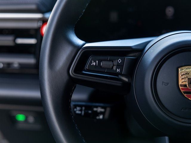 2025 Porsche Macan Macan Electric