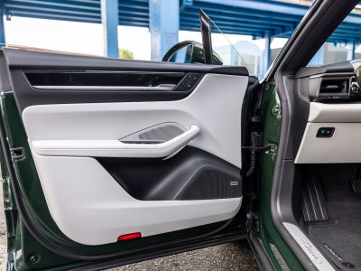 2026 Porsche Macan Electric