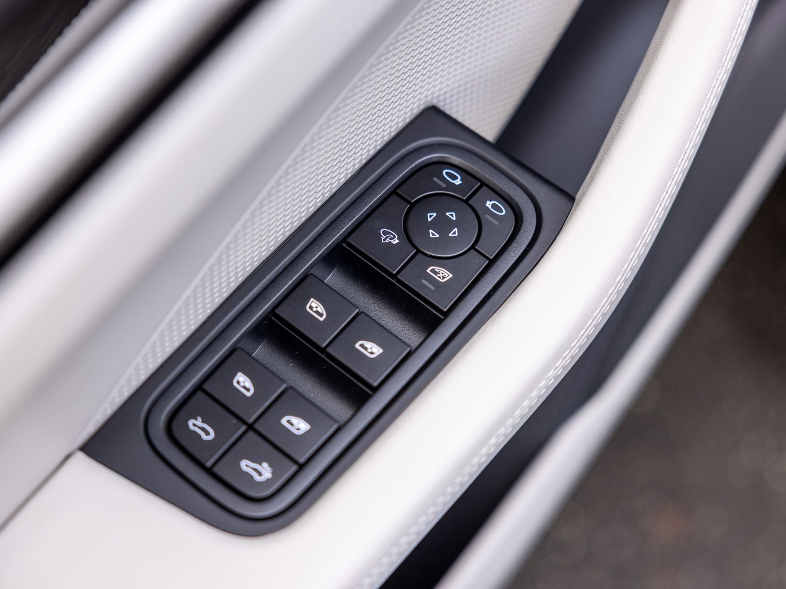 2026 Porsche Macan Electric