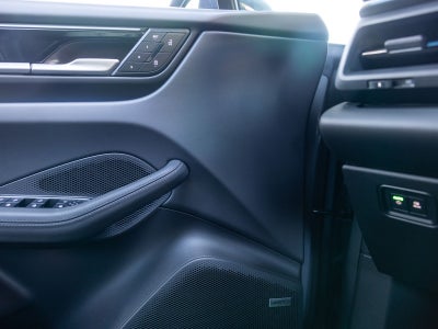2025 Porsche Macan Electric