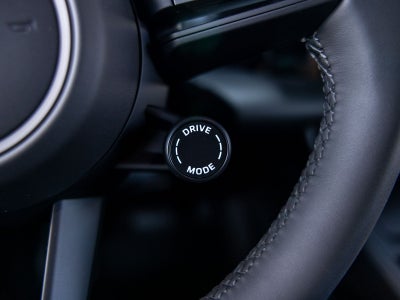 2025 Porsche Macan Electric