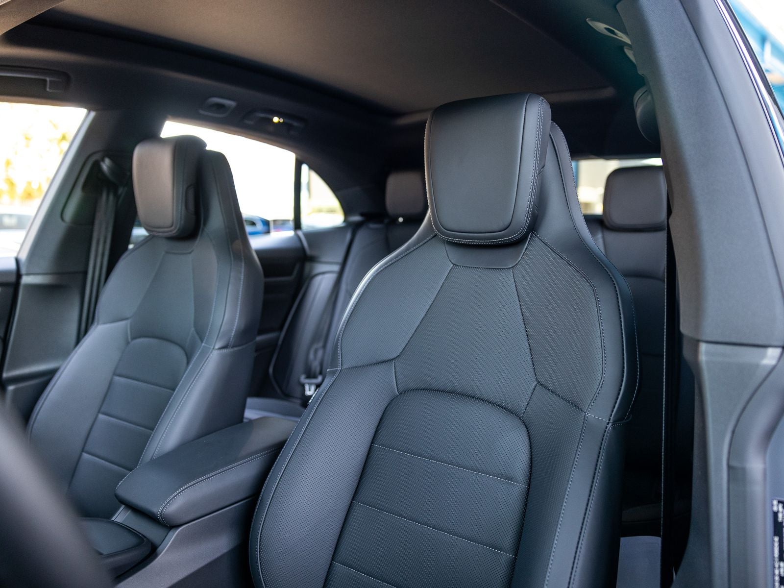 2025 Porsche Macan Electric