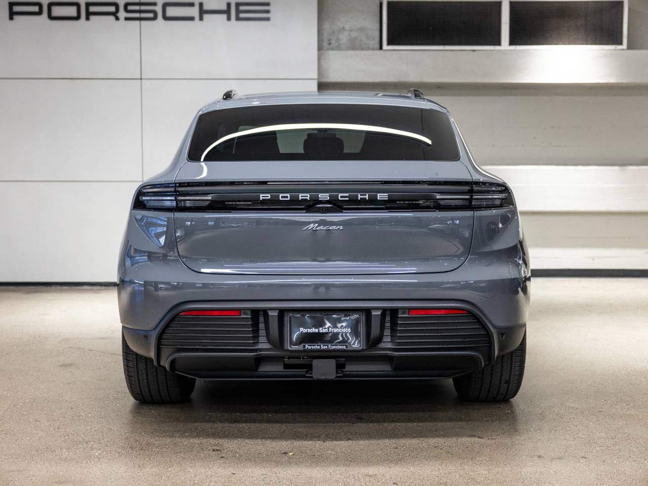 2025 Porsche Macan Electric