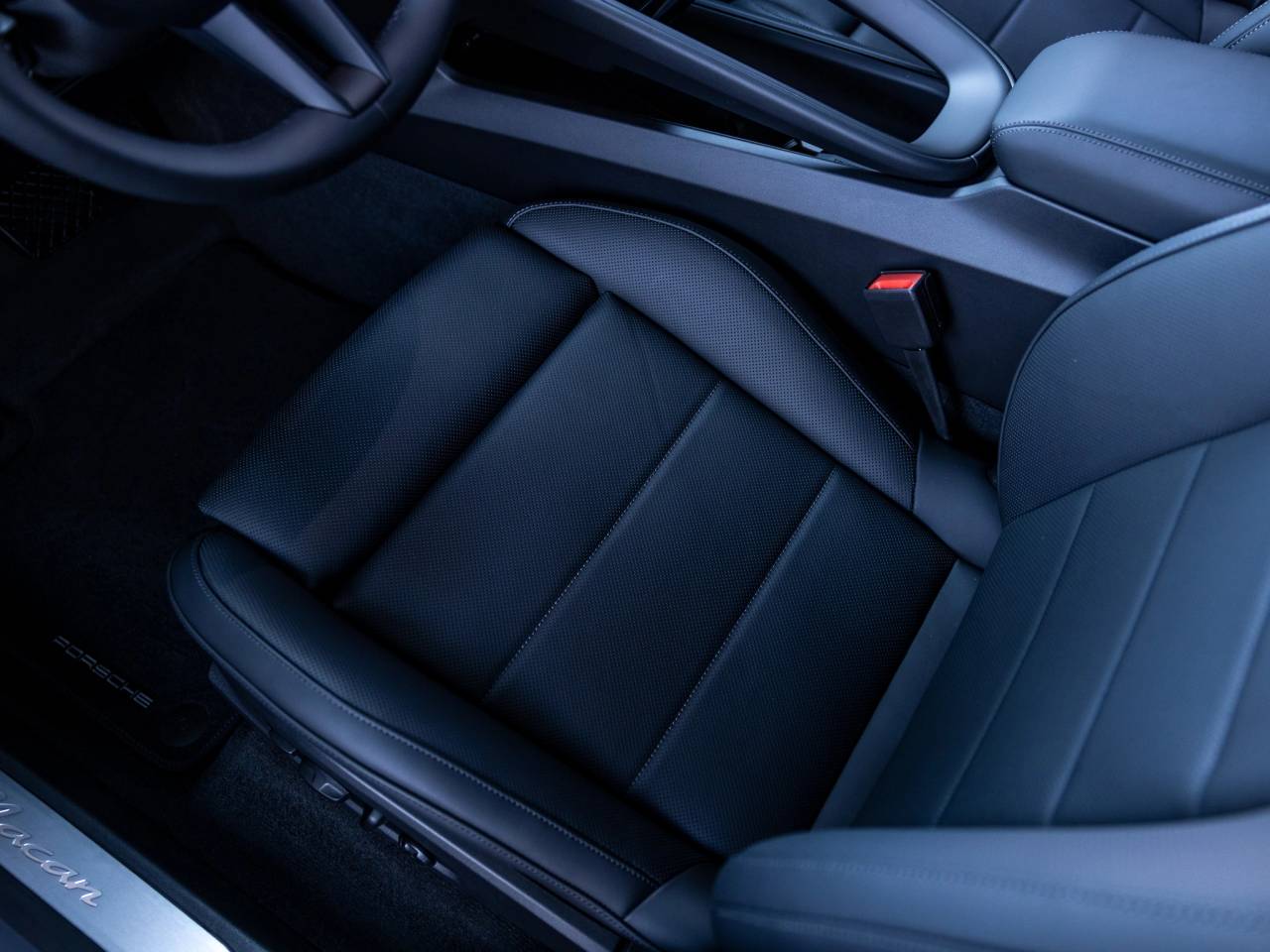 2025 Porsche Macan Electric