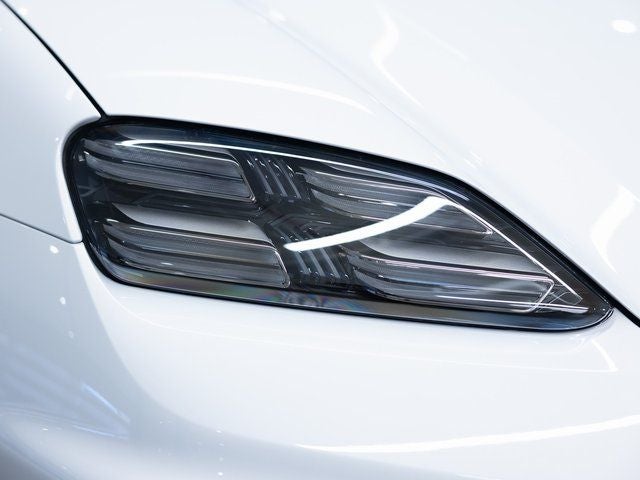 2025 Porsche Macan Macan Electric