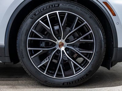 2025 Porsche Macan Macan Electric