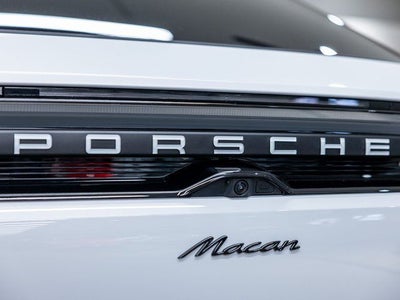 2025 Porsche Macan Macan Electric