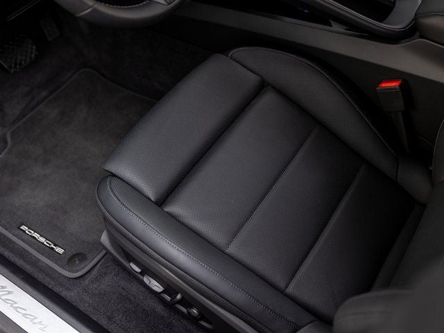 2025 Porsche Macan Macan Electric