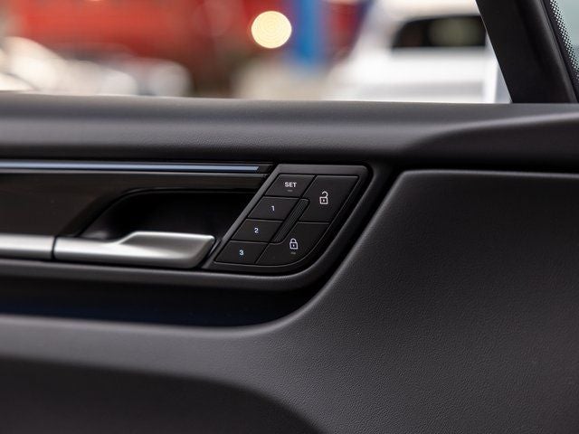 2025 Porsche Macan Macan Electric