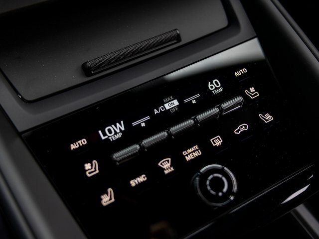 2025 Porsche Macan Macan Electric