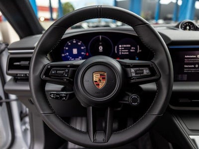 2025 Porsche Macan Macan Electric