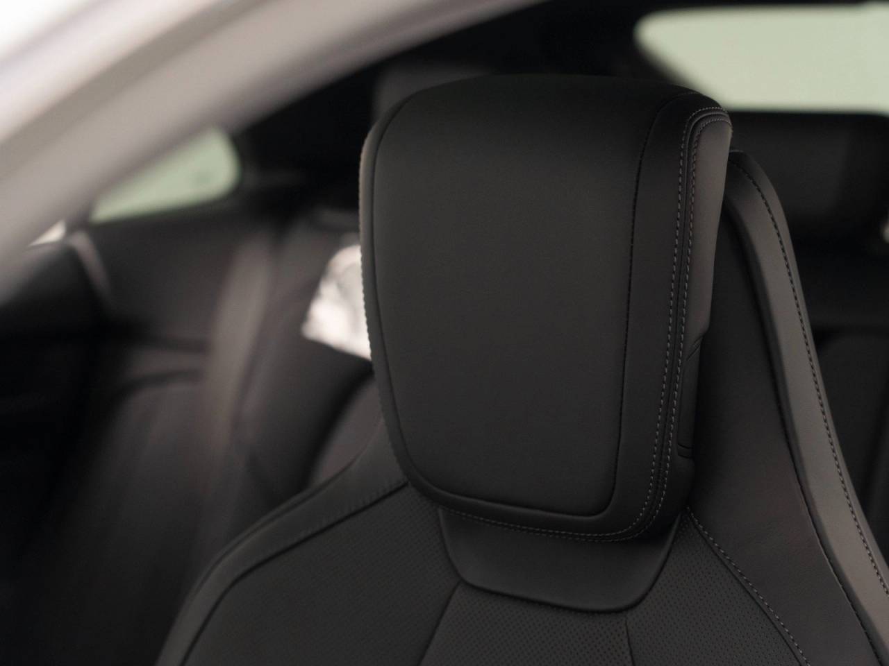 2025 Porsche Macan Macan Electric