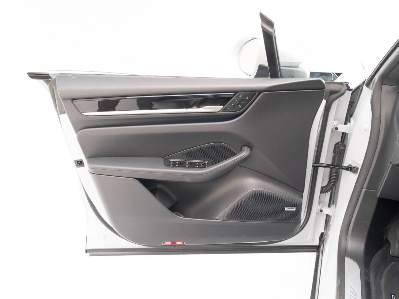 2025 Porsche Macan Macan Electric