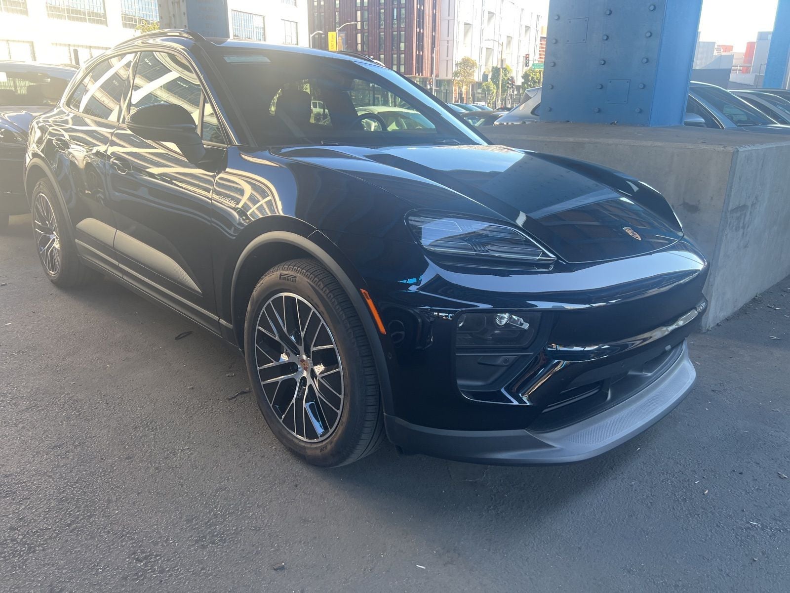 2025 Porsche Macan Electric Base
