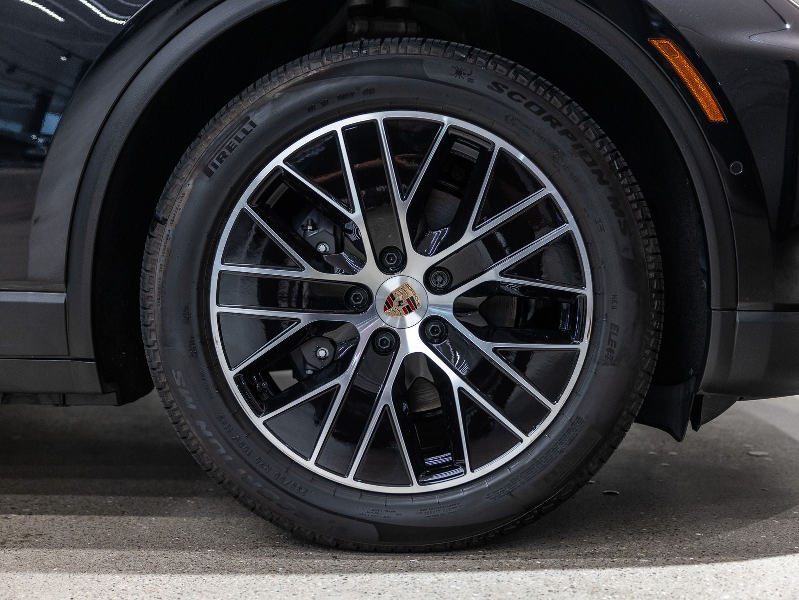 2025 Porsche Macan Macan Electric