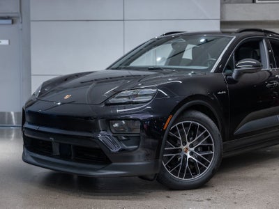 2025 Porsche Macan Macan Electric