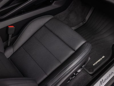 2025 Porsche Macan Macan Electric