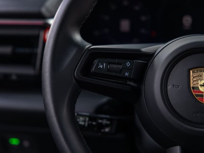 2025 Porsche Macan Macan Electric