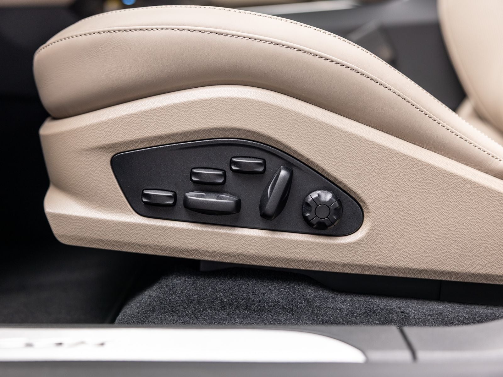 2026 Porsche Macan Electric