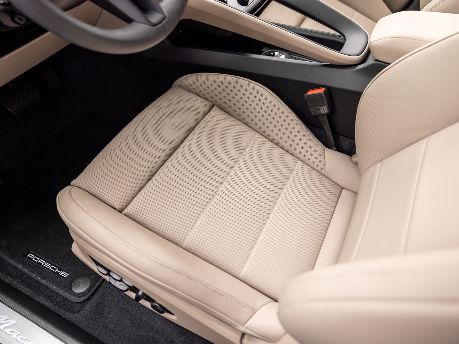 2026 Porsche Macan Electric