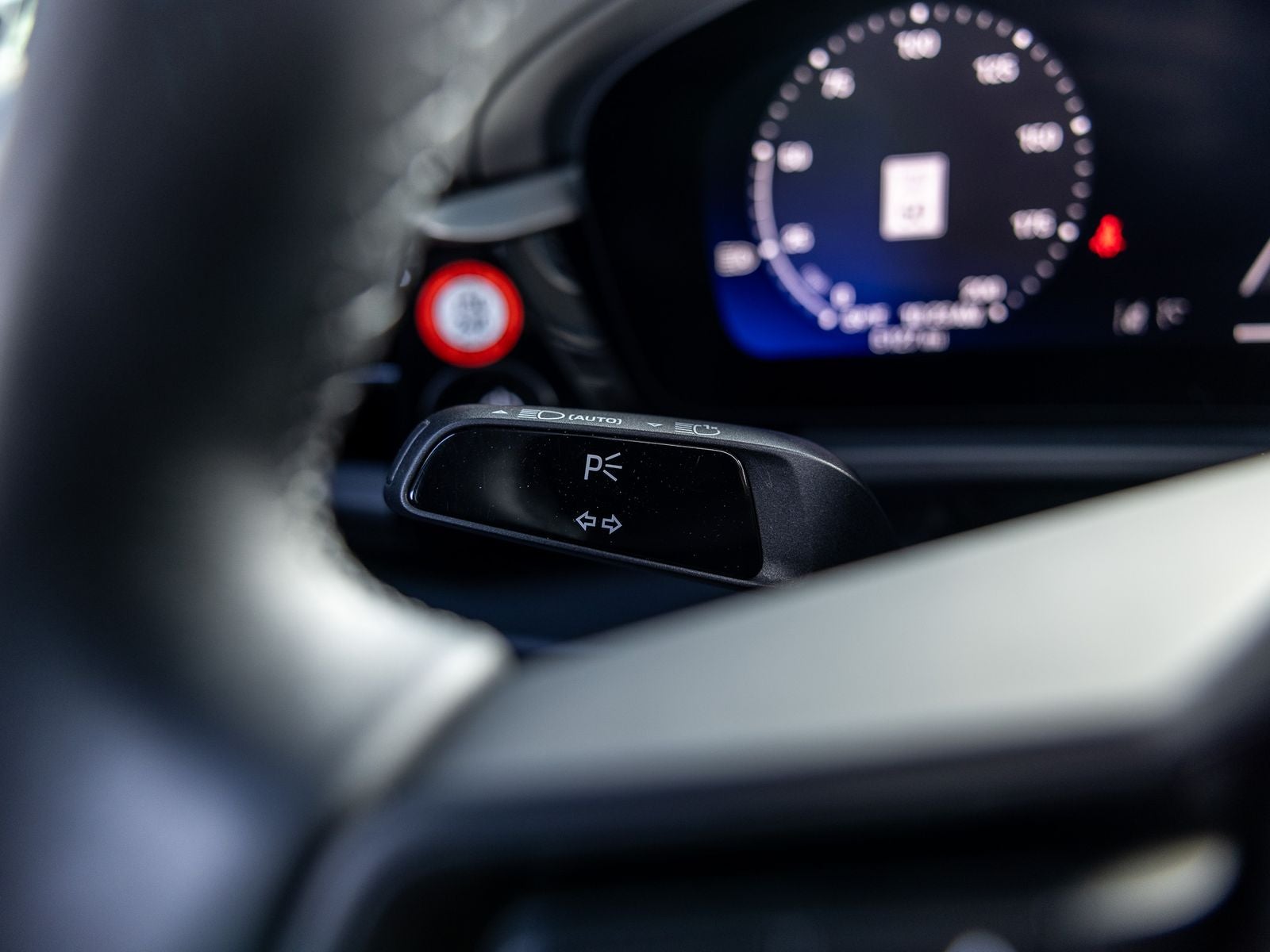 2025 Porsche Macan Electric