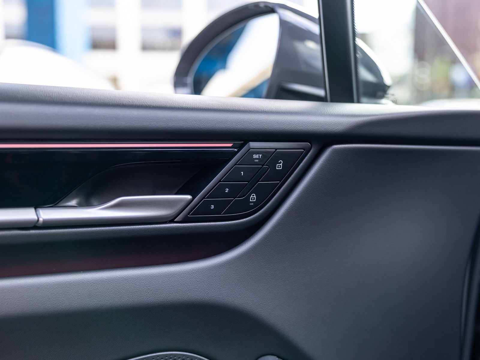 2025 Porsche Macan Electric