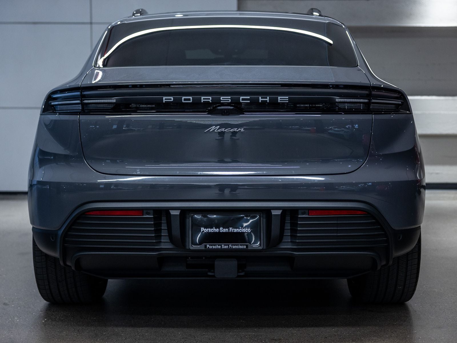 2025 Porsche Macan Electric