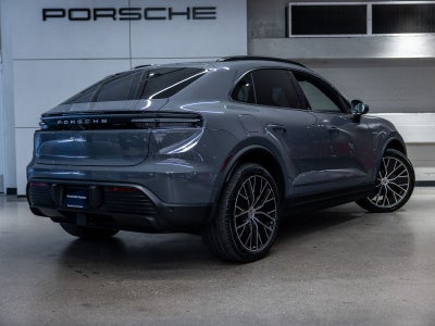 2025 Porsche Macan Electric
