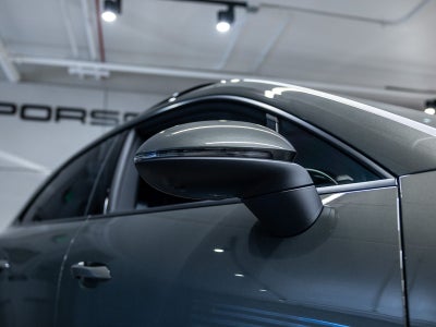 2025 Porsche Macan Macan Electric