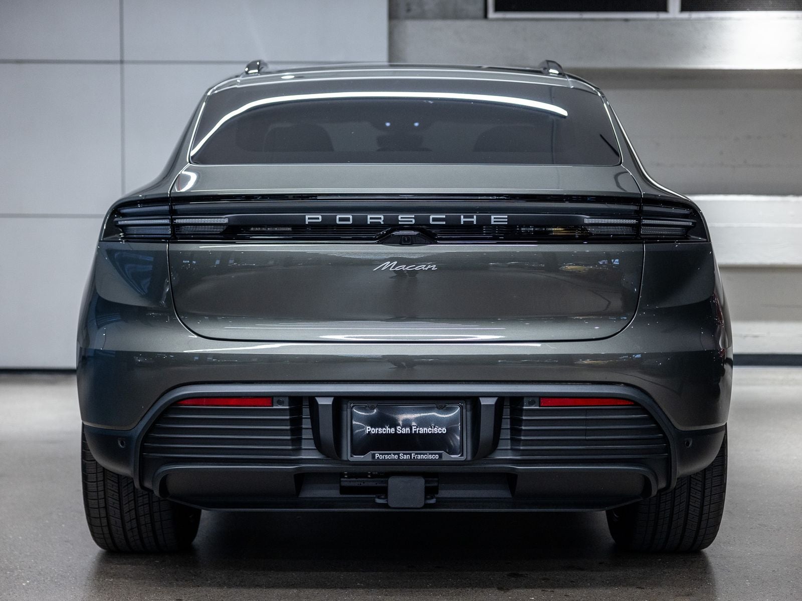 2025 Porsche Macan Base - Photo 7