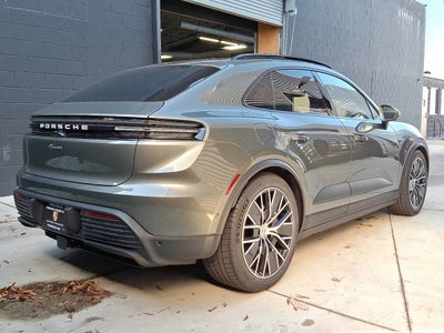 2025 Porsche Macan Macan Electric