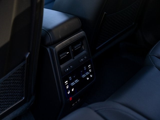 2025 Porsche Macan Macan Electric