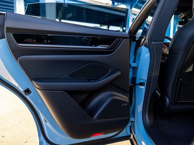 2025 Porsche Macan Macan Electric