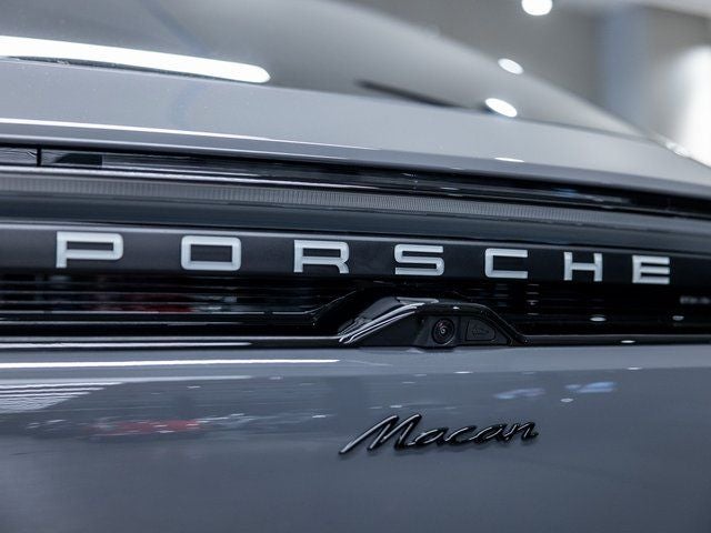 2025 Porsche Macan Macan Electric