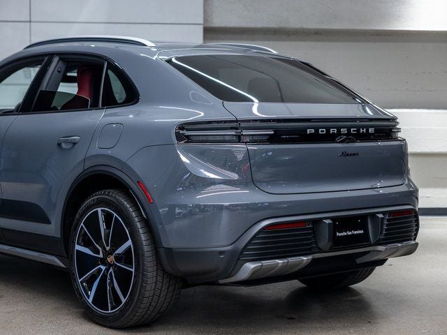 2025 Porsche Macan Macan Electric