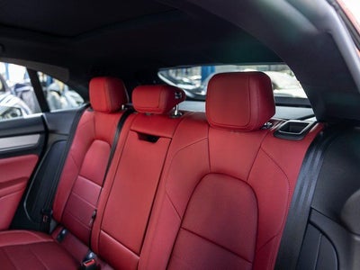 2025 Porsche Macan Macan Electric