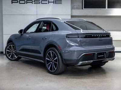2025 Porsche Macan Macan Electric