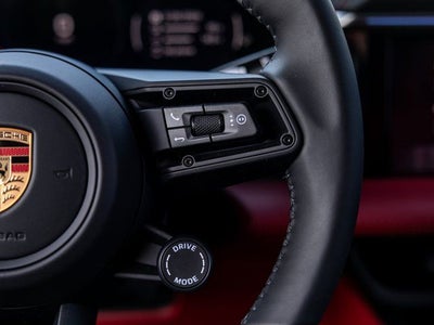 2025 Porsche Macan Macan Electric