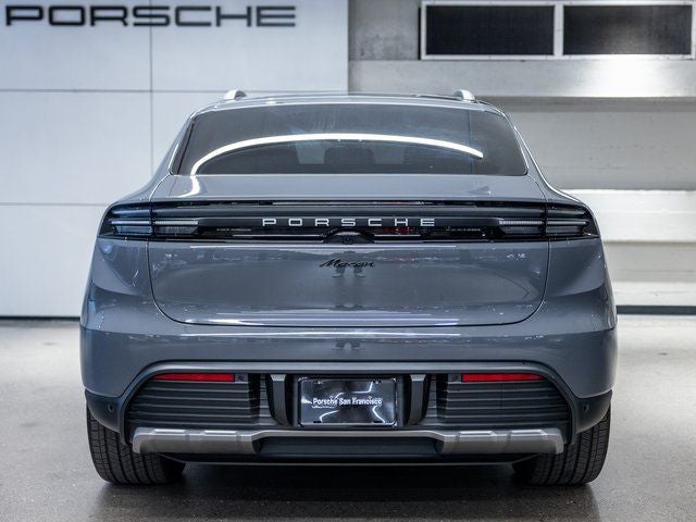2025 Porsche Macan Macan Electric