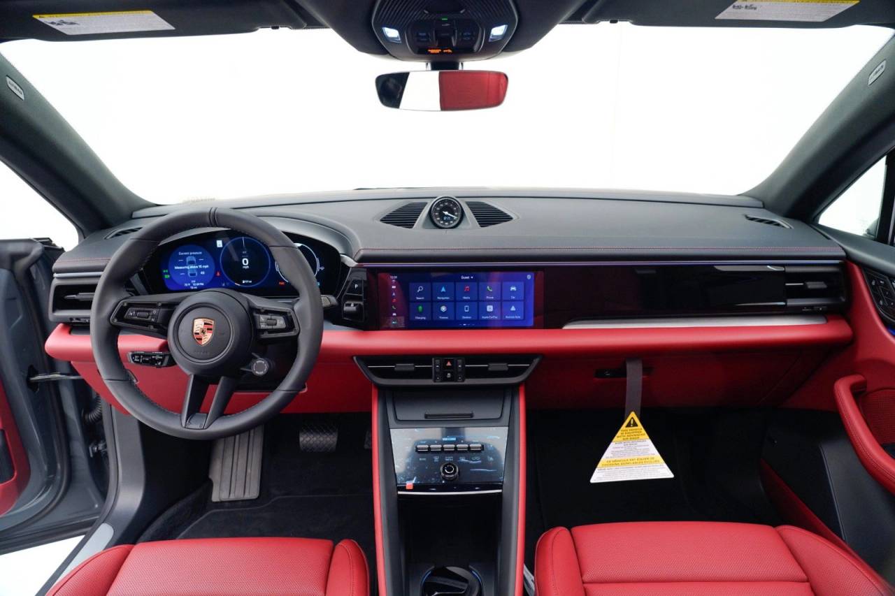 2025 Porsche Macan Macan Electric