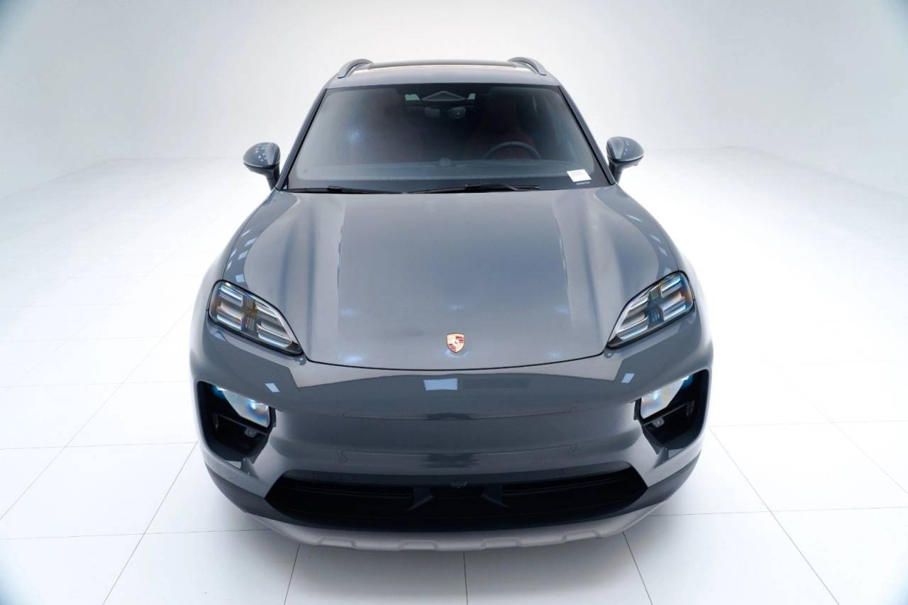 2025 Porsche Macan Macan Electric