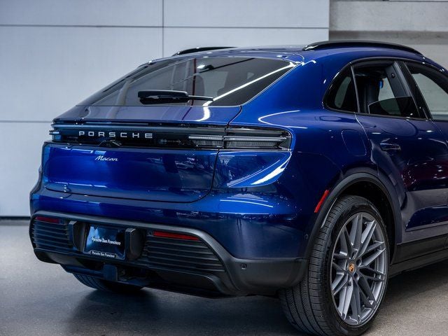 2025 Porsche Macan Macan Electric
