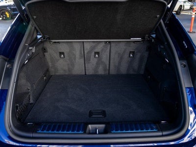 2025 Porsche Macan Macan Electric