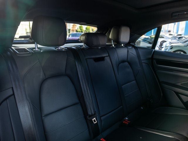 2025 Porsche Macan Macan Electric