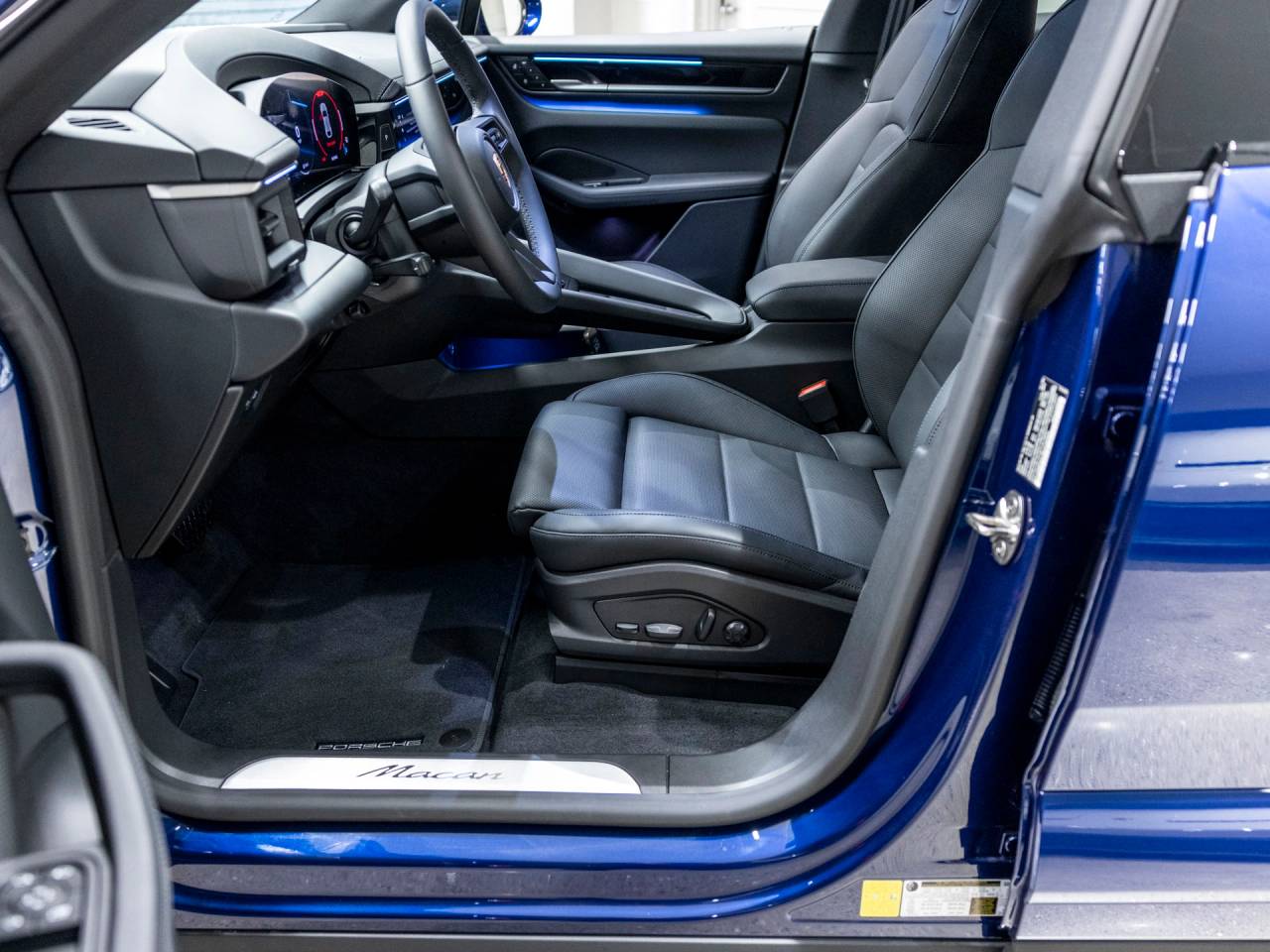 2025 Porsche Macan Macan Electric