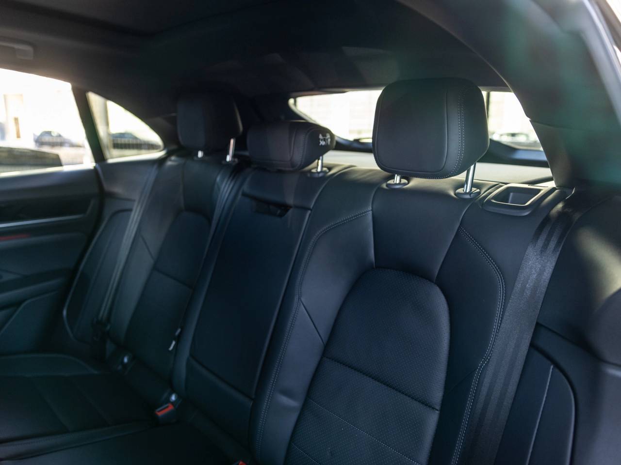 2025 Porsche Macan Macan Electric