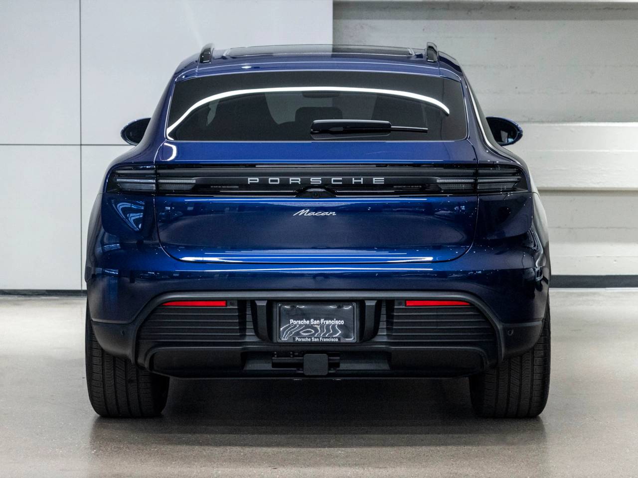 2025 Porsche Macan Macan Electric