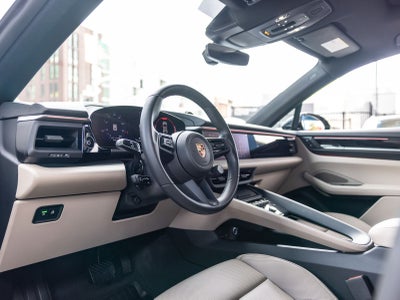 2025 Porsche Macan Electric